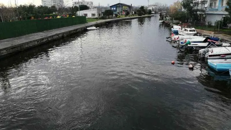 Tehlike saçıyor: Rengi değişti…